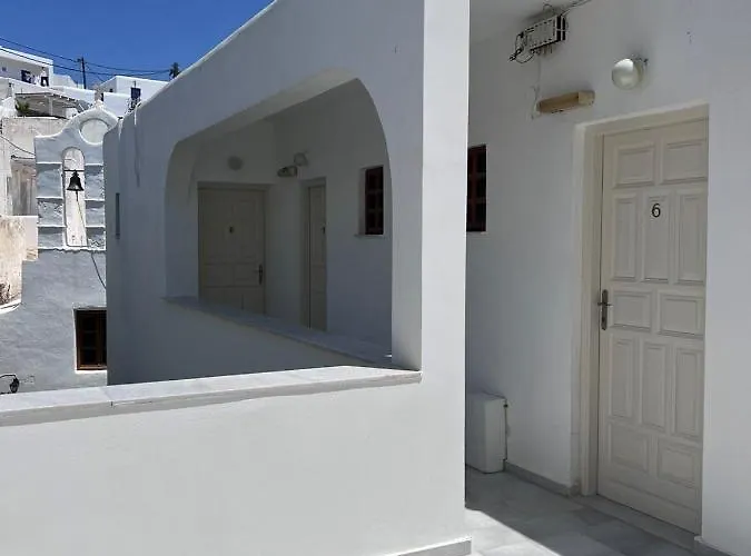 Summer Time إيوس خورا